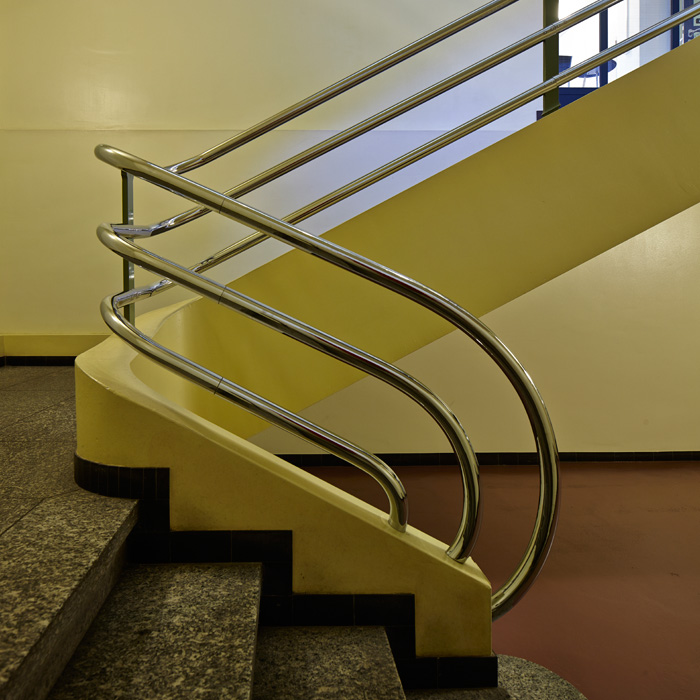 Treppe im Lory-Spital der Uni-Kliniken (Salvisberg + Brechbühl 1925)